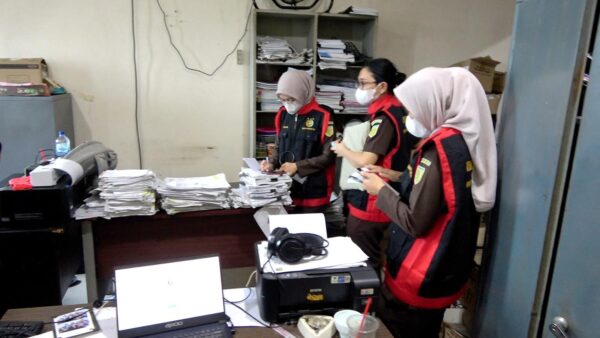 Ⓒ Hak cipta foto di atas dikembalikan sesungguhnya kepada pemilik foto Ⓒ Hak cipta foto di atas dikembalikan sesungguhnya kepada pemilik foto