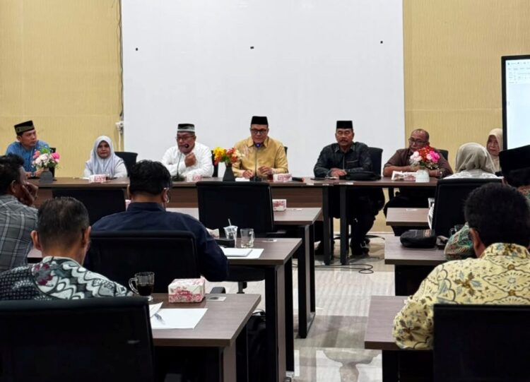 Ⓒ Hak cipta foto di atas dikembalikan sesungguhnya kepada pemilik foto Ⓒ Hak cipta foto di atas dikembalikan sesungguhnya kepada pemilik foto