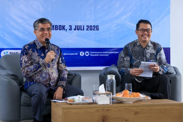 Ⓒ Hak cipta foto di atas dikembalikan sesungguhnya kepada pemilik foto Ⓒ Hak cipta foto di atas dikembalikan sesungguhnya kepada pemilik foto