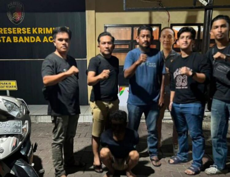 Ⓒ Hak cipta foto di atas dikembalikan sesungguhnya kepada pemilik foto Ⓒ Hak cipta foto di atas dikembalikan sesungguhnya kepada pemilik foto