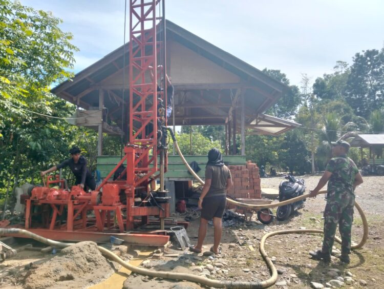 Ⓒ Hak cipta foto di atas dikembalikan sesungguhnya kepada pemilik foto Ⓒ Hak cipta foto di atas dikembalikan sesungguhnya kepada pemilik foto