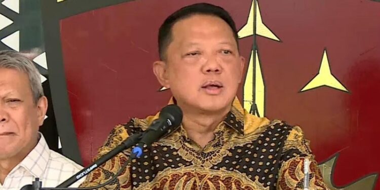 Ⓒ Hak cipta foto di atas dikembalikan sesungguhnya kepada pemilik foto Ⓒ Hak cipta foto di atas dikembalikan sesungguhnya kepada pemilik foto