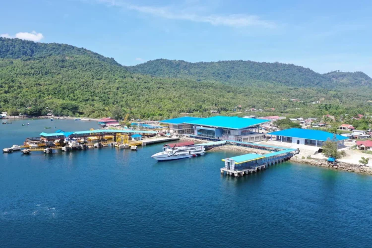 Ⓒ Hak cipta foto di atas dikembalikan sesungguhnya kepada pemilik foto Ⓒ Hak cipta foto di atas dikembalikan sesungguhnya kepada pemilik foto