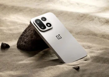 Bocoran OnePlus 16 usung Bezel Tertipis dan Layar 165Hz