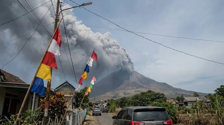 Ⓒ Hak cipta foto di atas dikembalikan sesungguhnya kepada pemilik foto Ⓒ Hak cipta foto di atas dikembalikan sesungguhnya kepada pemilik foto