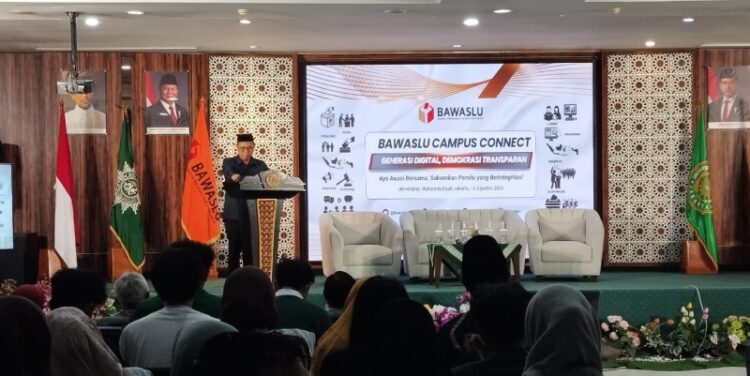 Ⓒ Hak cipta foto di atas dikembalikan sesungguhnya kepada pemilik foto Ⓒ Hak cipta foto di atas dikembalikan sesungguhnya kepada pemilik foto