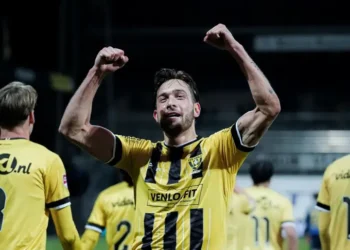 Profil Dean Zandbergen: Striker VVV-Venlo Berdarah Depok