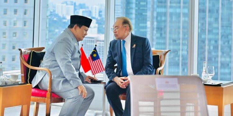 Ⓒ Hak cipta foto di atas dikembalikan sesungguhnya kepada pemilik foto Ⓒ Hak cipta foto di atas dikembalikan sesungguhnya kepada pemilik foto