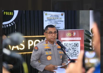 Kapolri Mutasi 424 Perwira, Roycke Langie Jadi Astamaops