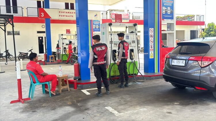 Ⓒ Hak cipta foto di atas dikembalikan sesungguhnya kepada pemilik foto Ⓒ Hak cipta foto di atas dikembalikan sesungguhnya kepada pemilik foto