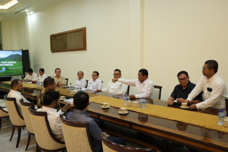 Ⓒ Hak cipta foto di atas dikembalikan sesungguhnya kepada pemilik foto