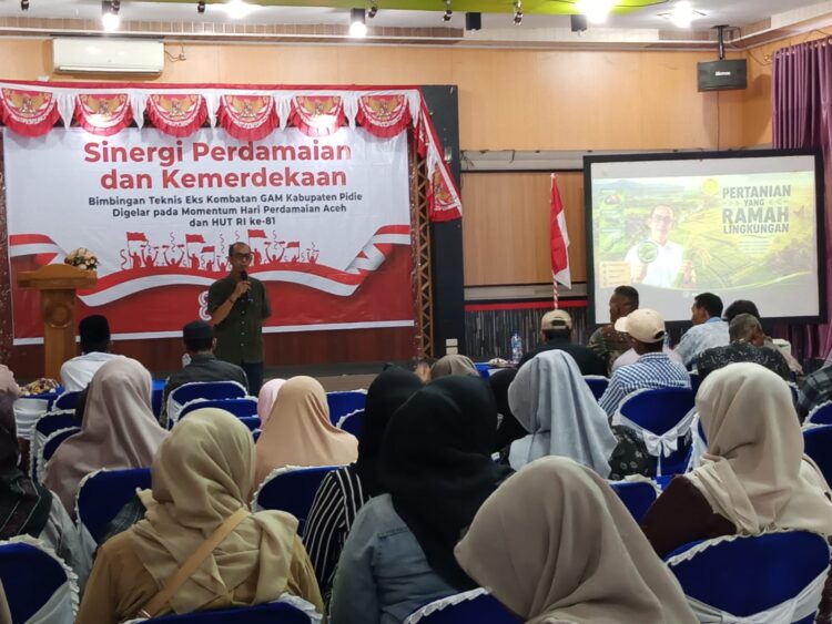 Ⓒ Hak cipta foto di atas dikembalikan sesungguhnya kepada pemilik foto Ⓒ Hak cipta foto di atas dikembalikan sesungguhnya kepada pemilik foto
