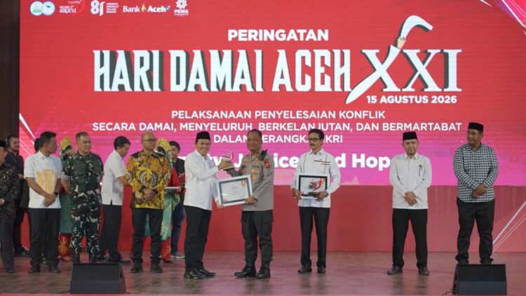 Ⓒ Hak cipta foto di atas dikembalikan sesungguhnya kepada pemilik foto Ⓒ Hak cipta foto di atas dikembalikan sesungguhnya kepada pemilik foto
