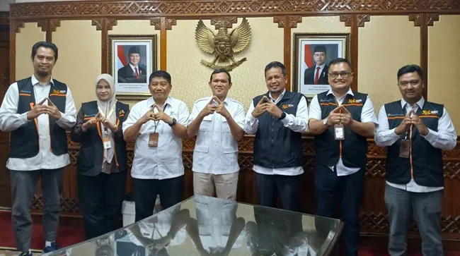 Ⓒ Hak cipta foto di atas dikembalikan sesungguhnya kepada pemilik foto Ⓒ Hak cipta foto di atas dikembalikan sesungguhnya kepada pemilik foto