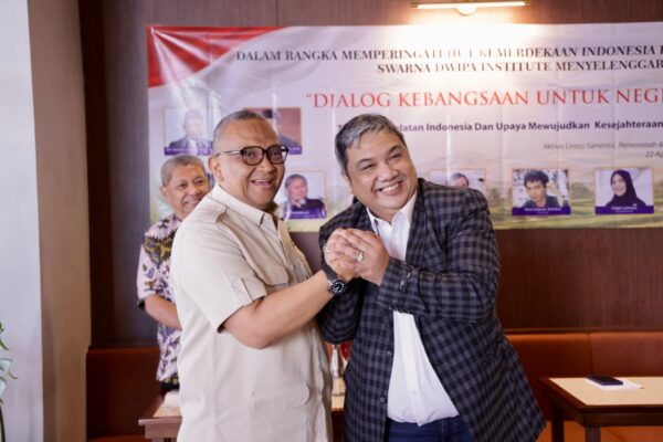 Ⓒ Hak cipta foto di atas dikembalikan sesungguhnya kepada pemilik foto Ⓒ Hak cipta foto di atas dikembalikan sesungguhnya kepada pemilik foto