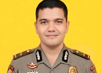 Aipda Jonni Rahmad Sosok Polisi Humanis Pembangun Rumah Warga
