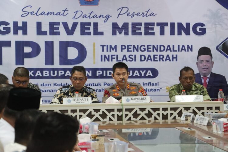 Ⓒ Hak cipta foto di atas dikembalikan sesungguhnya kepada pemilik foto