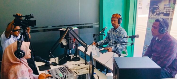 Ⓒ Hak cipta foto di atas dikembalikan sesungguhnya kepada pemilik foto Ⓒ Hak cipta foto di atas dikembalikan sesungguhnya kepada pemilik foto