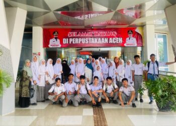 Ⓒ Hak cipta foto di atas dikembalikan sesungguhnya kepada pemilik foto Ⓒ Hak cipta foto di atas dikembalikan sesungguhnya kepada pemilik foto