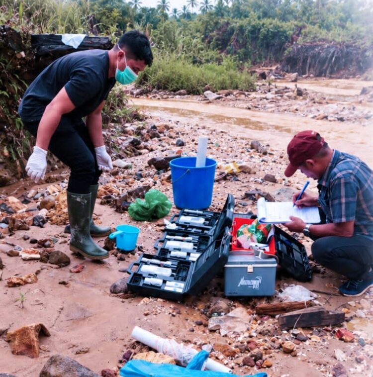 Ⓒ Hak cipta foto di atas dikembalikan sesungguhnya kepada pemilik foto Ⓒ Hak cipta foto di atas dikembalikan sesungguhnya kepada pemilik foto