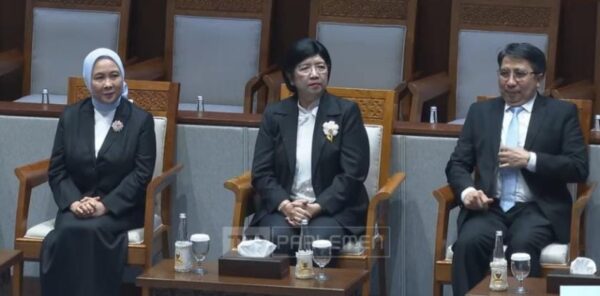 Ⓒ Hak cipta foto di atas dikembalikan sesungguhnya kepada pemilik foto Ⓒ Hak cipta foto di atas dikembalikan sesungguhnya kepada pemilik foto