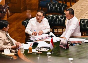 Bahas Penganugerahan Kehormatan Negara, Presiden Prabowo Terima Laporan Dewan Gelar di Hambalang