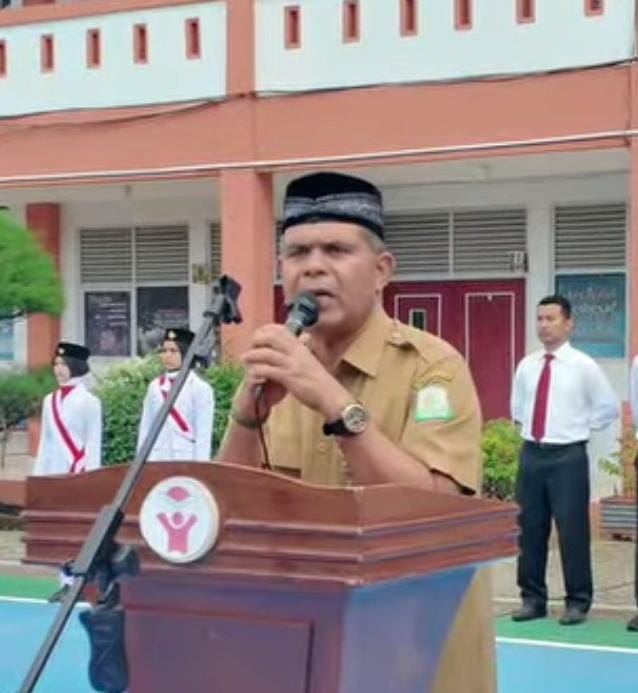 Ⓒ Hak cipta foto di atas dikembalikan sesungguhnya kepada pemilik foto Ⓒ Hak cipta foto di atas dikembalikan sesungguhnya kepada pemilik foto