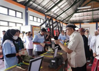 Ⓒ Hak cipta foto di atas dikembalikan sesungguhnya kepada pemilik foto