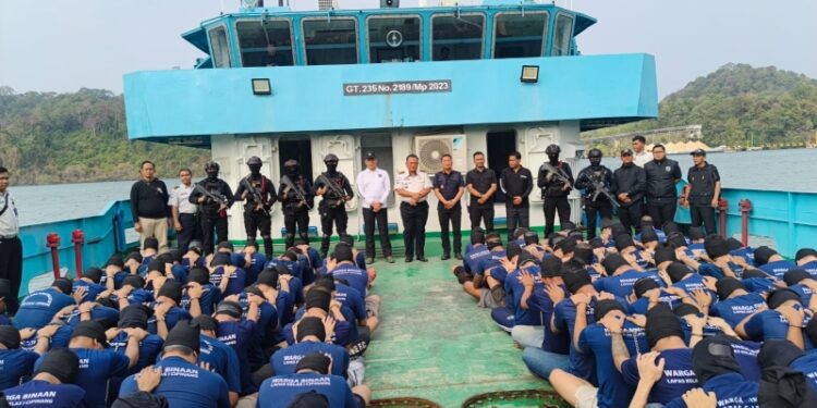 Ⓒ Hak cipta foto di atas dikembalikan sesungguhnya kepada pemilik foto