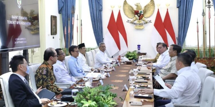 Ⓒ Hak cipta foto di atas dikembalikan sesungguhnya kepada pemilik foto Ⓒ Hak cipta foto di atas dikembalikan sesungguhnya kepada pemilik foto
