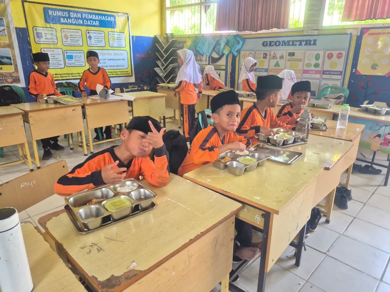 Ⓒ Hak cipta foto di atas dikembalikan sesungguhnya kepada pemilik foto