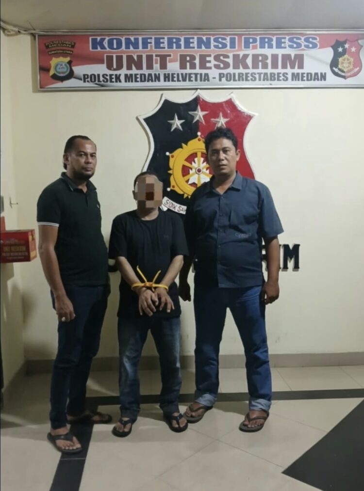 Ⓒ Hak cipta foto di atas dikembalikan sesungguhnya kepada pemilik foto Ⓒ Hak cipta foto di atas dikembalikan sesungguhnya kepada pemilik foto