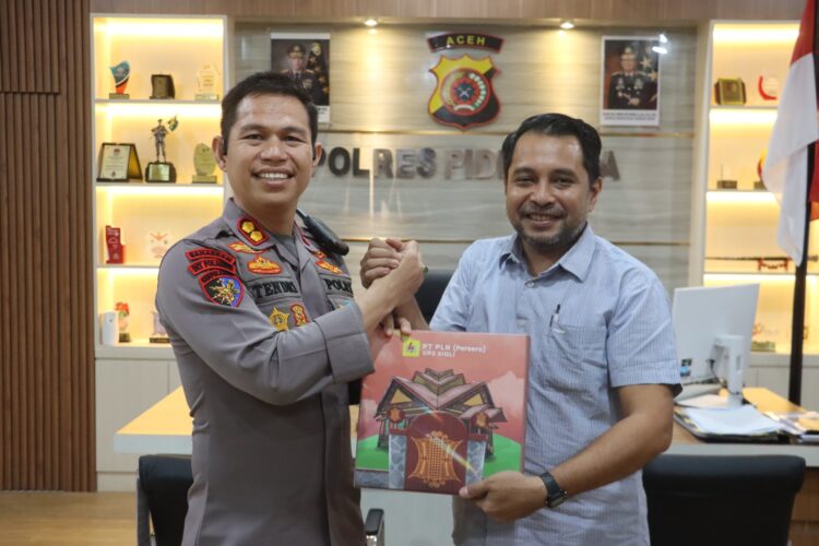 Ⓒ Hak cipta foto di atas dikembalikan sesungguhnya kepada pemilik foto