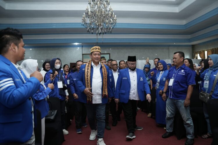 Ⓒ Hak cipta foto di atas dikembalikan sesungguhnya kepada pemilik foto Ⓒ Hak cipta foto di atas dikembalikan sesungguhnya kepada pemilik foto