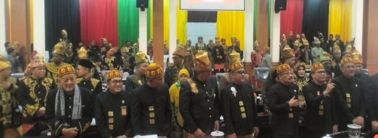 Ⓒ Hak cipta foto di atas dikembalikan sesungguhnya kepada pemilik foto