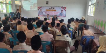 Ⓒ Hak cipta foto di atas dikembalikan sesungguhnya kepada pemilik foto