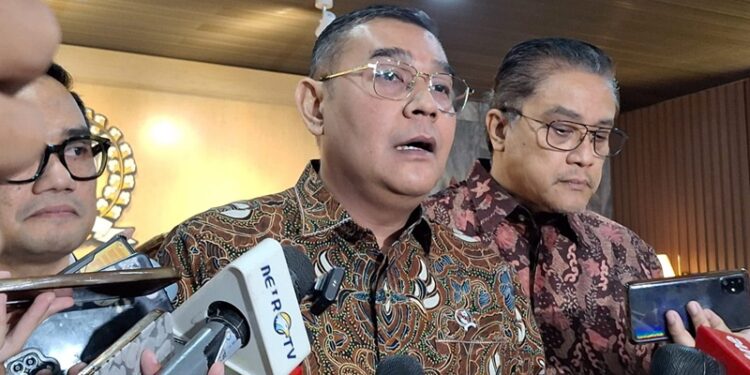 Ⓒ Hak cipta foto di atas dikembalikan sesungguhnya kepada pemilik foto Ⓒ Hak cipta foto di atas dikembalikan sesungguhnya kepada pemilik foto