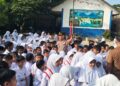Kapolsek Mutiara Ipda Mahdi SH Sukseskan Program Kapolri Di SDN 3 Beureunuen Mutiara