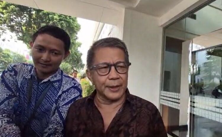 Ⓒ Hak cipta foto di atas dikembalikan sesungguhnya kepada pemilik foto Ⓒ Hak cipta foto di atas dikembalikan sesungguhnya kepada pemilik foto