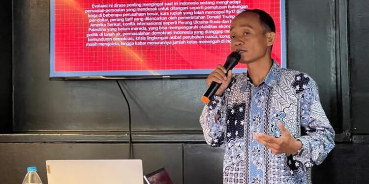 Ⓒ Hak cipta foto di atas dikembalikan sesungguhnya kepada pemilik foto Ⓒ Hak cipta foto di atas dikembalikan sesungguhnya kepada pemilik foto