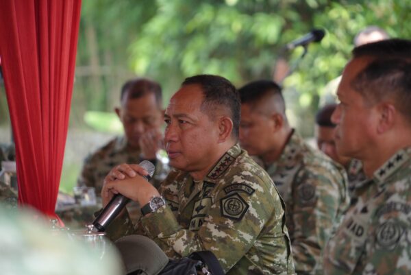 Ⓒ Hak cipta foto di atas dikembalikan sesungguhnya kepada pemilik foto Ⓒ Hak cipta foto di atas dikembalikan sesungguhnya kepada pemilik foto