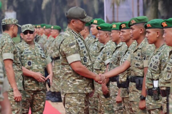 Ⓒ Hak cipta foto di atas dikembalikan sesungguhnya kepada pemilik foto Ⓒ Hak cipta foto di atas dikembalikan sesungguhnya kepada pemilik foto