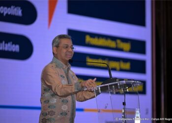 Ⓒ Hak cipta foto di atas dikembalikan sesungguhnya kepada pemilik foto Ⓒ Hak cipta foto di atas dikembalikan sesungguhnya kepada pemilik foto