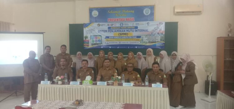 Ⓒ Hak cipta foto di atas dikembalikan sesungguhnya kepada pemilik foto Ⓒ Hak cipta foto di atas dikembalikan sesungguhnya kepada pemilik foto