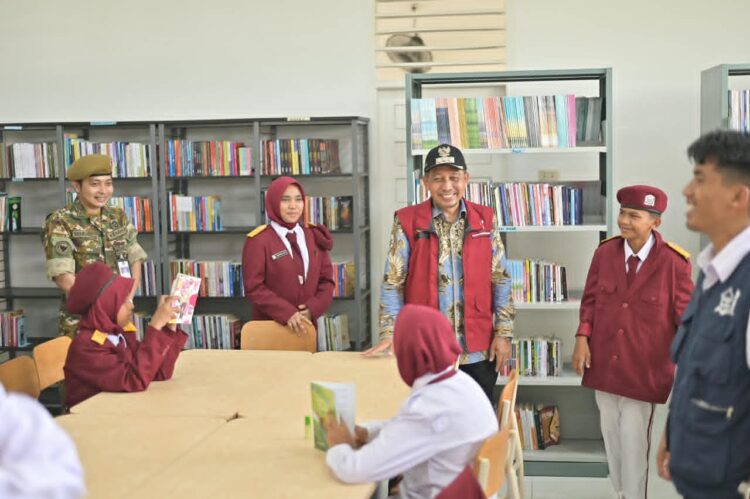 Ⓒ Hak cipta foto di atas dikembalikan sesungguhnya kepada pemilik foto Ⓒ Hak cipta foto di atas dikembalikan sesungguhnya kepada pemilik foto