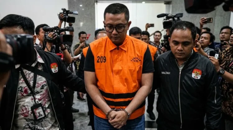 Ⓒ Hak cipta foto di atas dikembalikan sesungguhnya kepada pemilik foto Ⓒ Hak cipta foto di atas dikembalikan sesungguhnya kepada pemilik foto