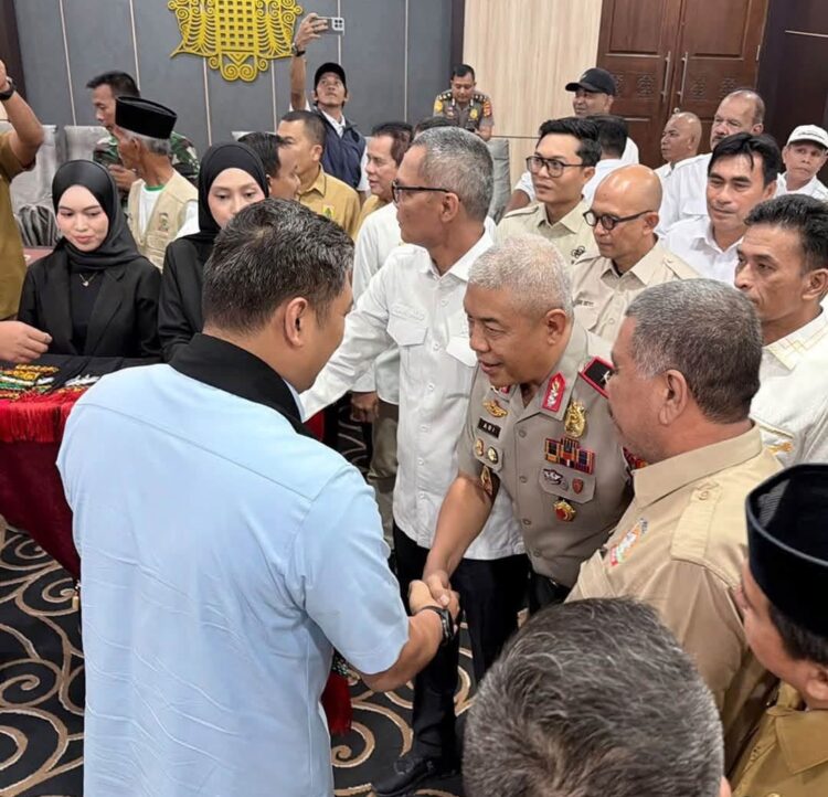 Ⓒ Hak cipta foto di atas dikembalikan sesungguhnya kepada pemilik foto Ⓒ Hak cipta foto di atas dikembalikan sesungguhnya kepada pemilik foto