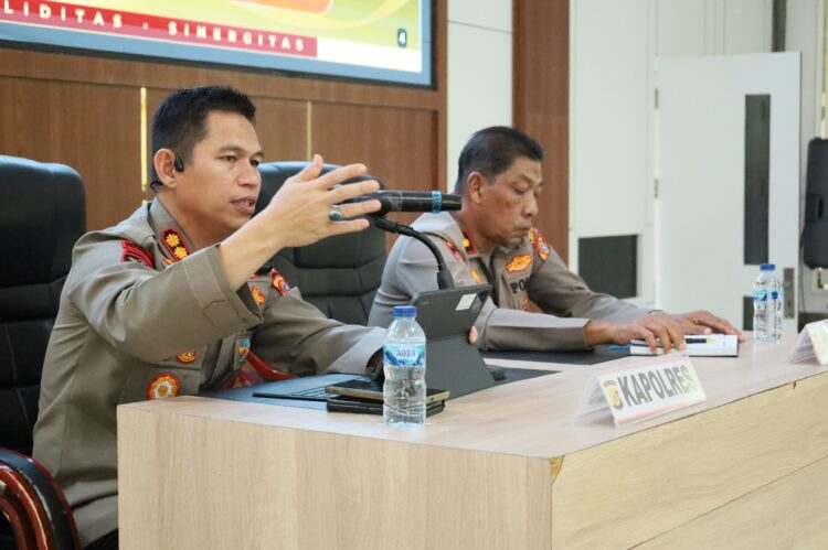 Ⓒ Hak cipta foto di atas dikembalikan sesungguhnya kepada pemilik foto Ⓒ Hak cipta foto di atas dikembalikan sesungguhnya kepada pemilik foto