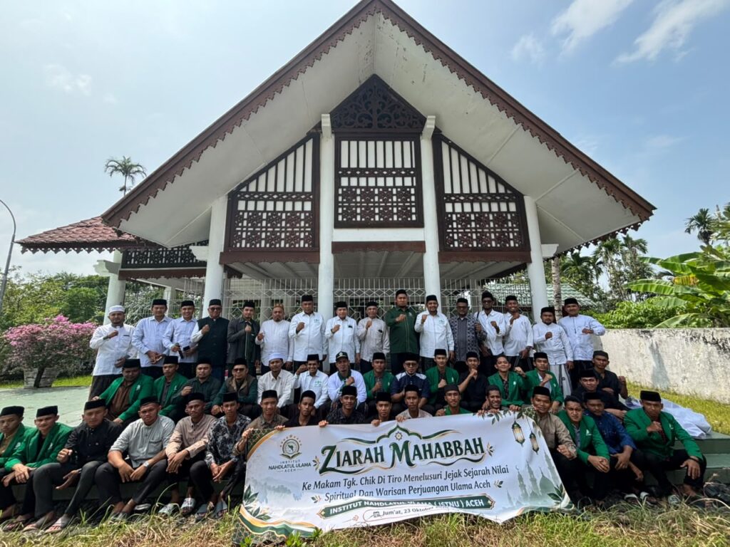 Ⓒ Hak cipta foto di atas dikembalikan sesungguhnya kepada pemilik foto Ⓒ Hak cipta foto di atas dikembalikan sesungguhnya kepada pemilik foto