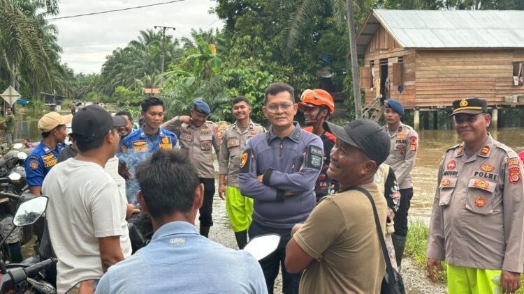 Ⓒ Hak cipta foto di atas dikembalikan sesungguhnya kepada pemilik foto Ⓒ Hak cipta foto di atas dikembalikan sesungguhnya kepada pemilik foto